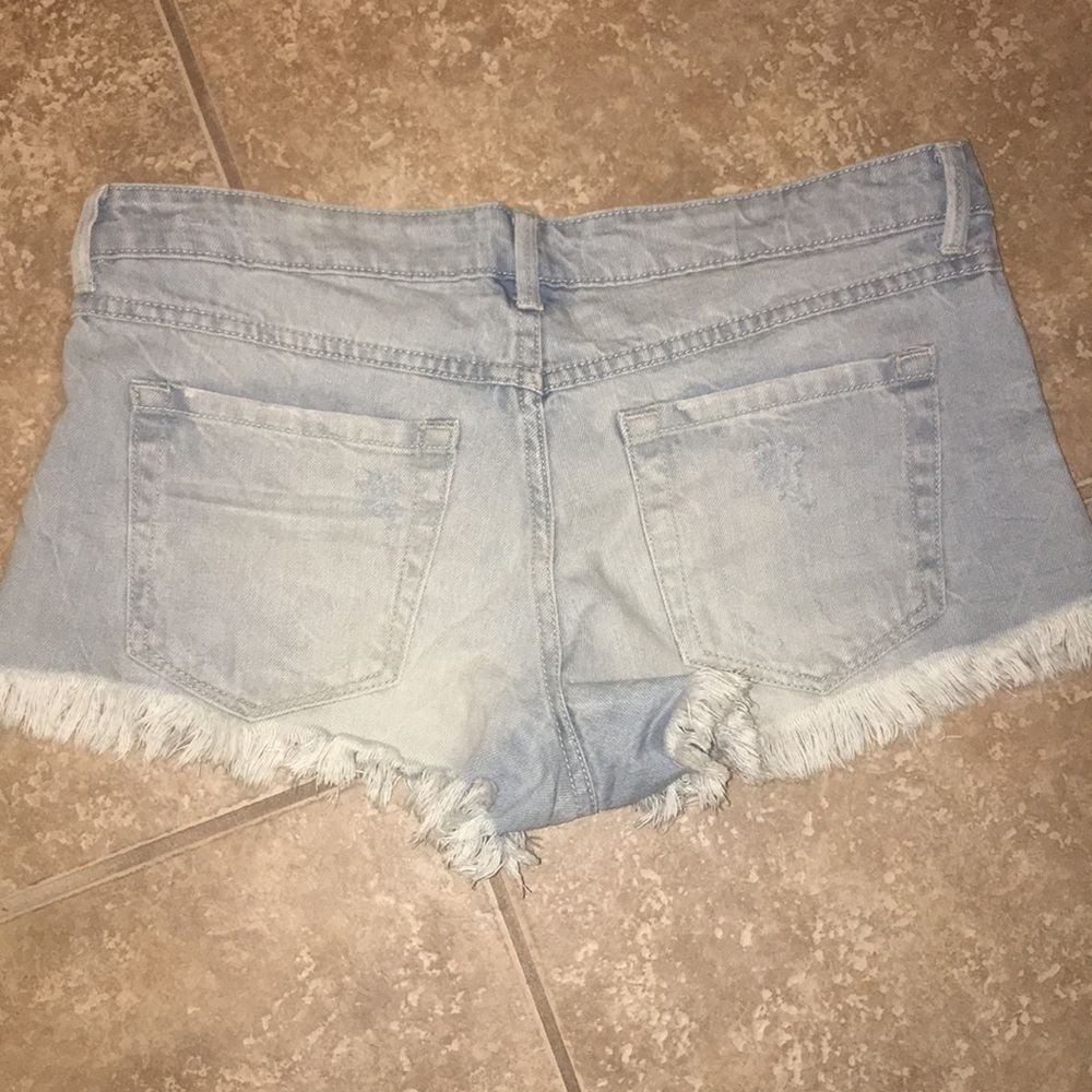 Shorts - Picture 2 of 2